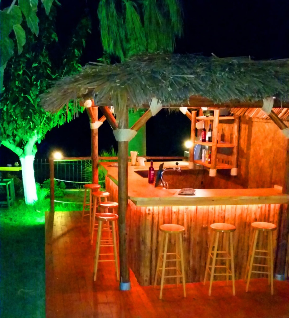 Hotel Pool Bar & Tropical Bar photos | Amnissos Hotel